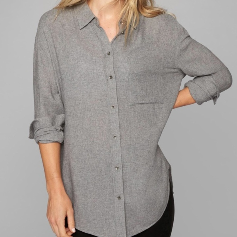 Athleta Heather Gray Avenues Button Down Top